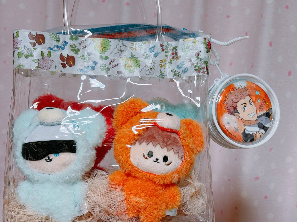 かわっっっっ😭😭😭そしてこのぬいちゃんたちのお家バッグ天才的に可愛くなりました！！！！！！ありがとう世界！！！！！ありがとうはぐみー！！！！！
⚠️呪のぬい