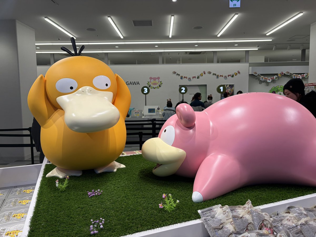 selector0609's tweet photo. ポケセンからのイルミネーション
イルミネーションめちゃ綺麗やったw https://t.co/i5pkN3aAz5
