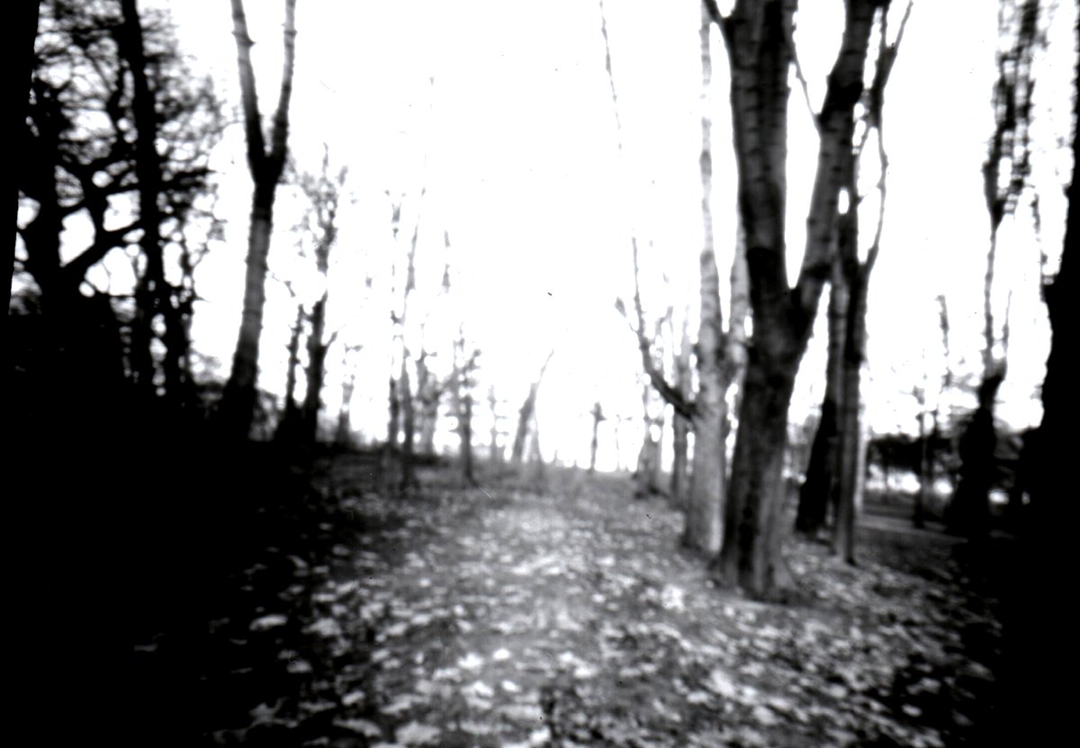 RomanLasa's tweet photo. CAMERA OBSCURA (I), PROCES - POCZĄTEK, KONIEC ∞ https://t.co/3u00Egevla