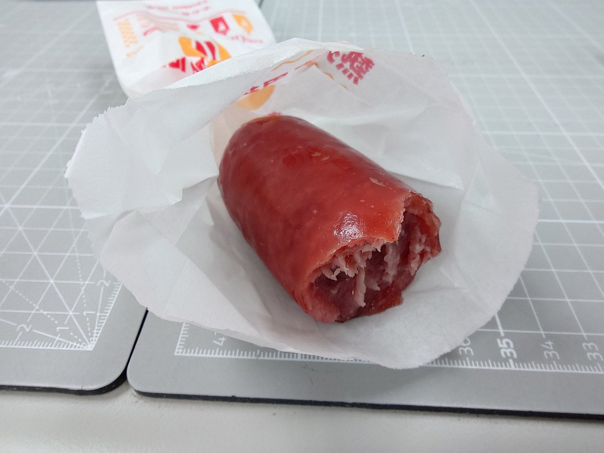 全家的無極限大大烤腸不好吃
還是要吃......🤫