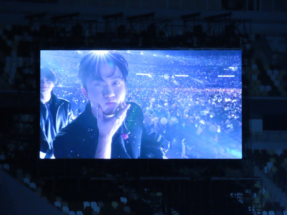 HES SO MOCHI 😭😭😭