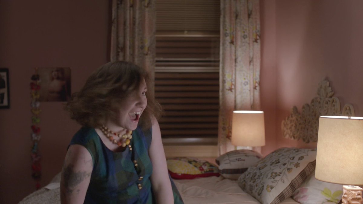 hbogirlsbot's tweet image. 