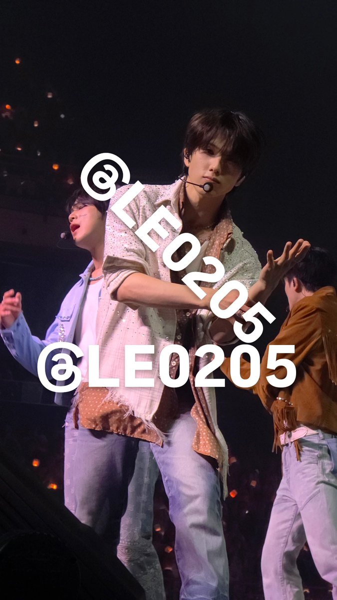 LE0205's tweet image. #TDSinKL First time getting qn 9 and barricade. AND JISUNG WAS SO GORGEOUS OMGGGGGGG