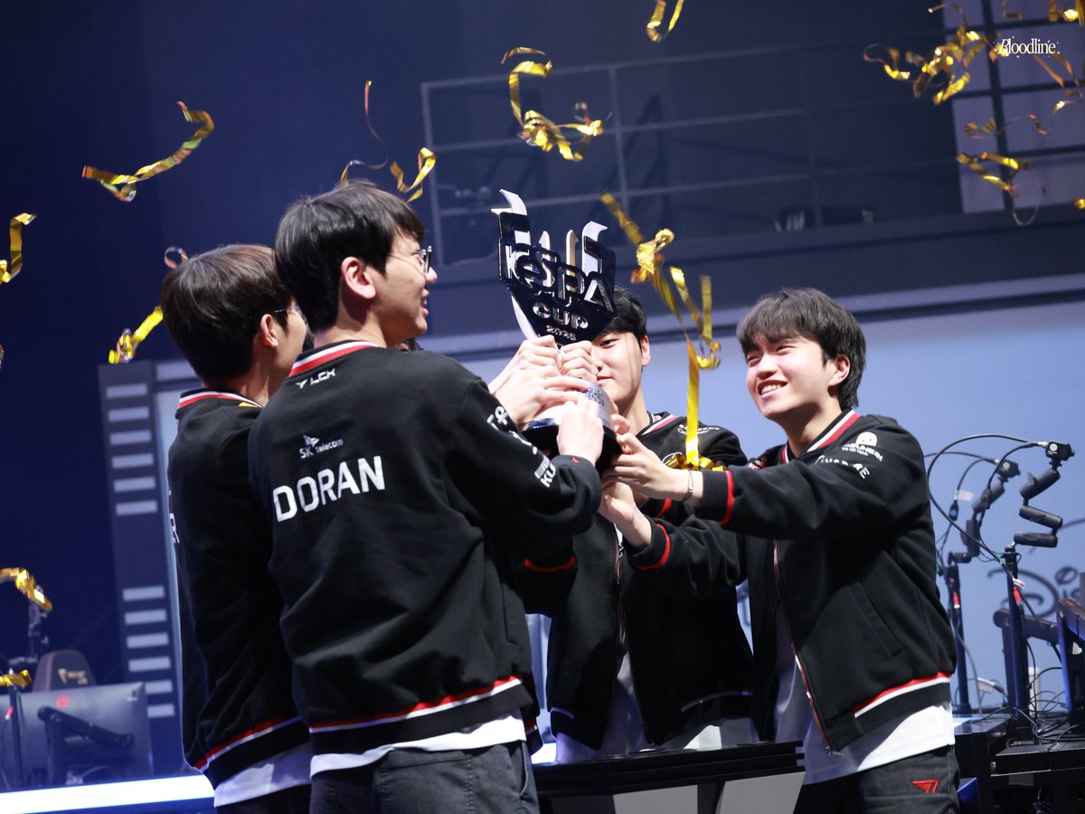 bloodline_T1's tweet image. 251214 KeSPA Cup 

HQ📷

 #Faker #페이커 #이상혁
@faker