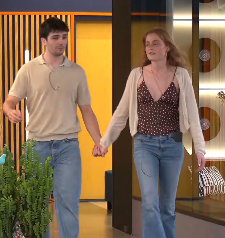 oliviabvibes's tweet photo. :( olimax #OTDirecto14D https://t.co/CLKnE67yJ1