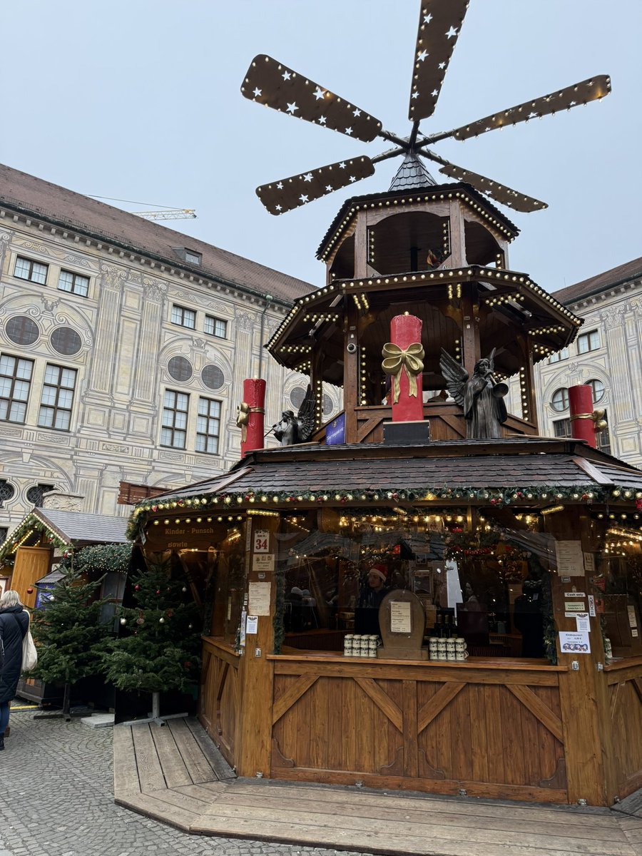 Mario Lochner tweet media