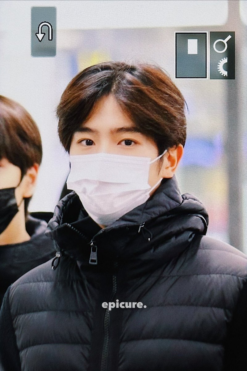 오늘이남자하루가이렇다고?
셋다너무조아서지금앙앙울고싶다