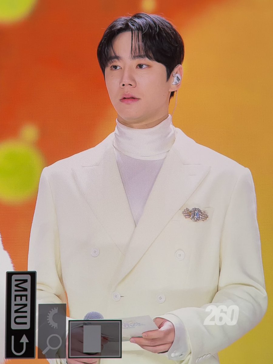 ❷❻⓿ tweet media