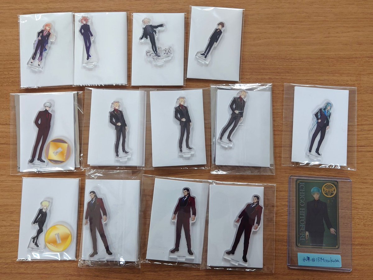 交換譲渡】刀剣乱舞 大本丸博 十周年 スクエア缶バッジ ミニアクスタ