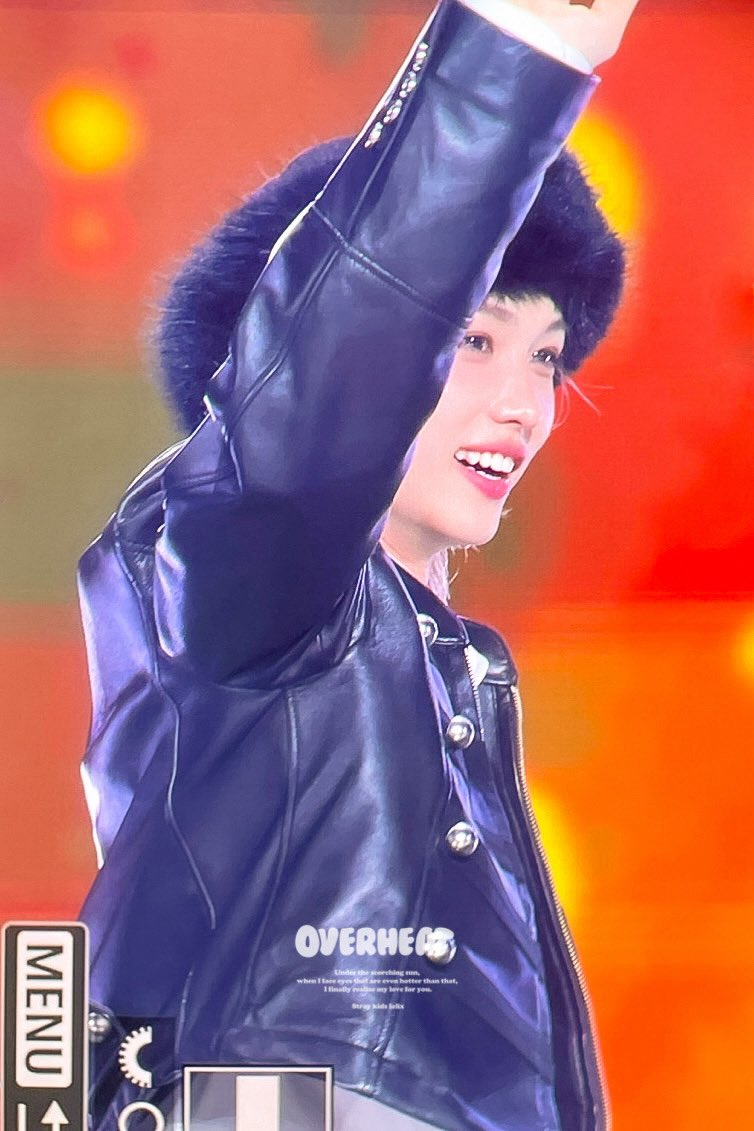 OVERHEAT915's tweet photo. 251214 #felix #필릭스 #straykids #스트레이키즈 https://t.co/PLZXuhY8CR