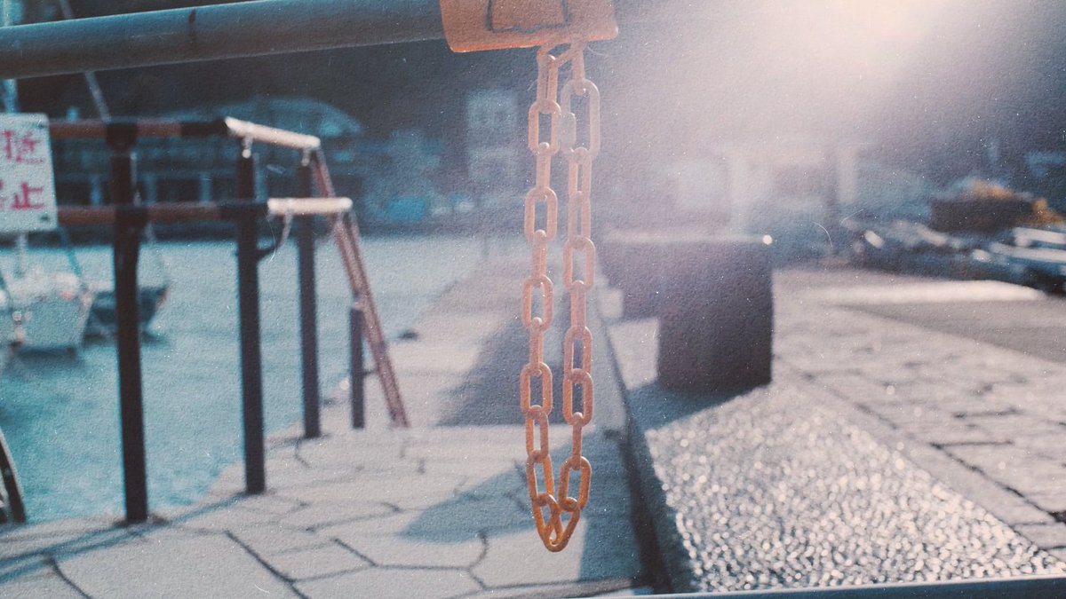 Blue Ladder  『クジラの見える町』 Concept Video を公開🐳

🎥🟦↓
youtu.be/gzT4D4zOjvk 

Video Direction: yuto mukai <a href="/youtomukai/">Y.Mukai</a>

配信Link: linkco.re/zp2370CR