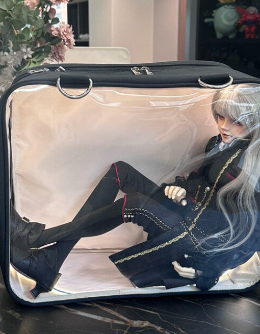 入荷情報】 DOLK SELECTより、60cmドール用ツール『ドールお出かけ用