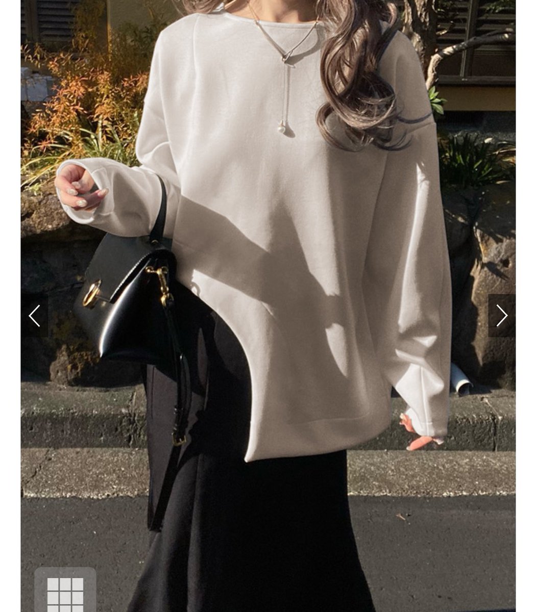 広告で流れてきたんだけど、三度見くらいしたwww
疲れてそう見えてるのかと思った🤣
これはオシャレ。。。なのか？？？