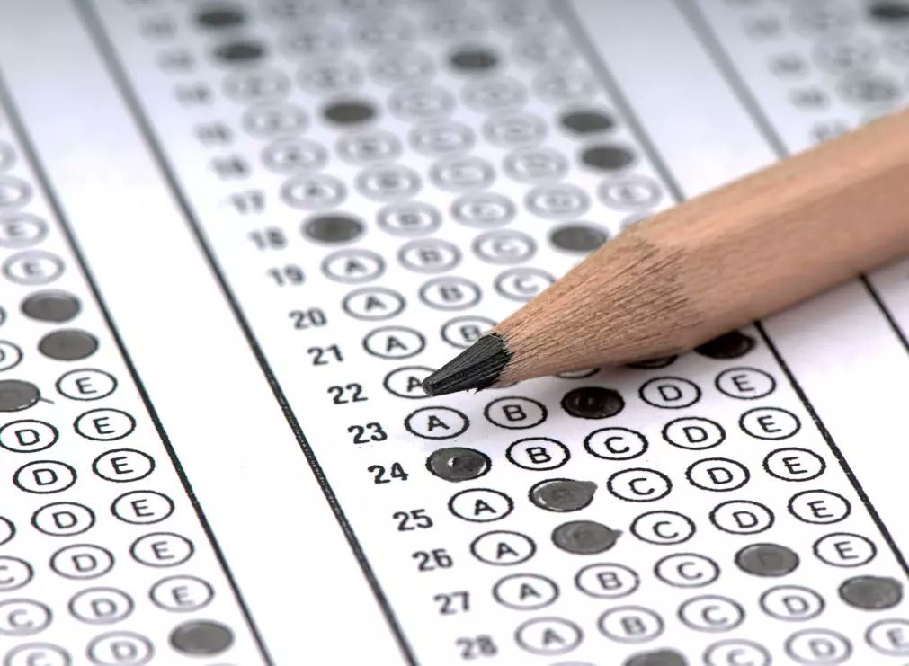 🧠 Last week, Nancy subjected the team to a “Football IQ Test”: an exam that evaluates players' game reading and decision-making capabilities.

Shockingly, Scales got a very low score, putting him in the "severe mental disability" range from a football perspective.

— <a href="/sport/">Diario SPORT</a>