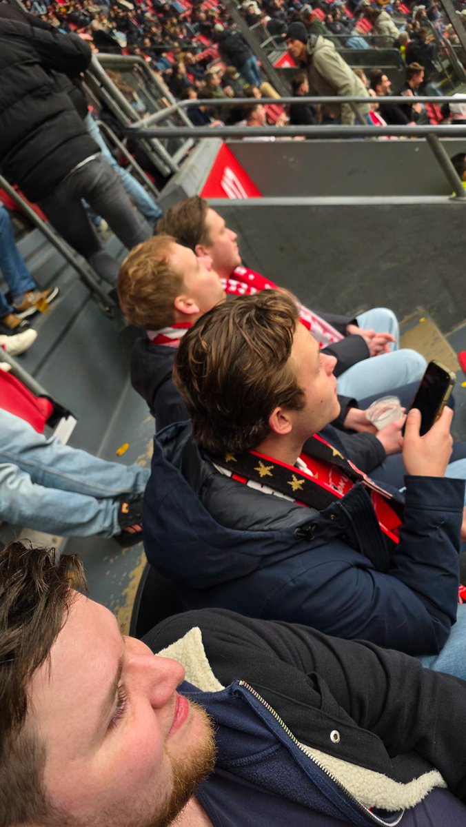 Joshua_vh's tweet photo. @AjaxFancare #Ajaxdebuut voor deze 3 mannen https://t.co/dnbNXzhHRN