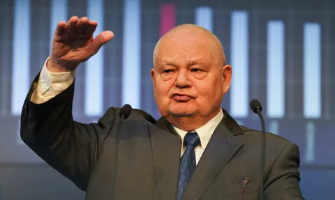 A wiecie ze Glapa - najgorszy prezes banku centralnego (wg wszystkich dostepnych rankingow) -zarabia wiecej od szefa amerykanskiego banku centralnego (FED) - to juz wiecie #PiSmafia