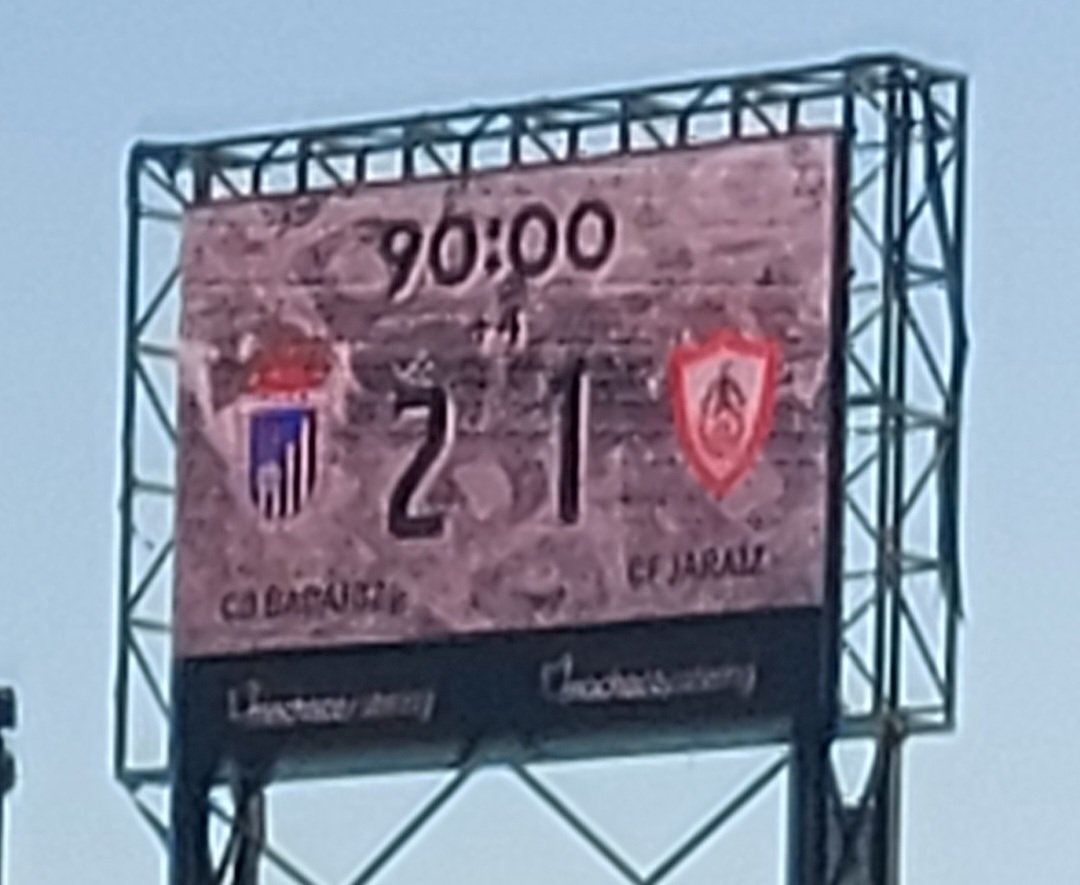 ✌️🤍🖤✌️