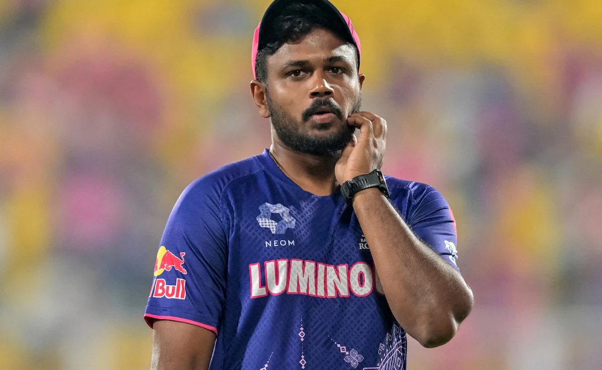 Sports_Himanshu's tweet photo. Sanju Samson ignored again from playing XI. 

The politics in Indian cricket is TOO CLEAR now. https://t.co/EGw7t470aU