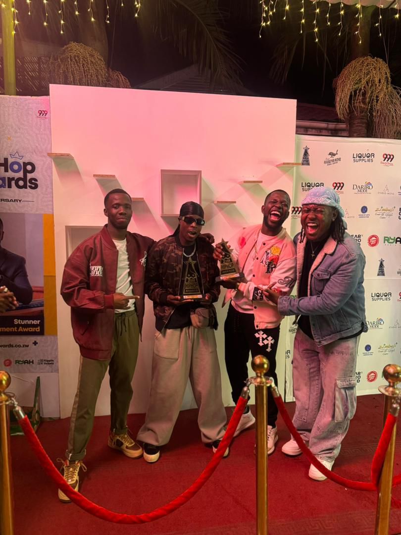 BardSantner's tweet image. It's awards galore!!! 

A monumental shoutout and huge congratulations to our very own @raykaz7, who just took home the award for Best Album at the ZimHipHop Awards 2025! 🎤🔥

​Not only is he dominating the local music charts, but he's also the dedicated voice behind all of our…