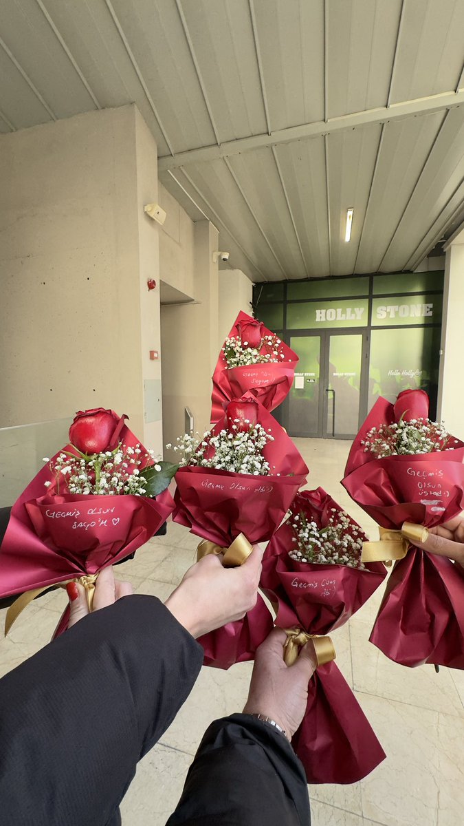 MF TAYFADAN SANA BİR MESAJ VAR 🫶🐬
<a href="/Sagopakajmerrap/">Sagopa Kajmer</a> 
<a href="/nurmuslumova21/">Nuray</a> 
<a href="/Serhatkalat/">Serhat</a> <a href="/kadircan3366/">Kadir Can</a>