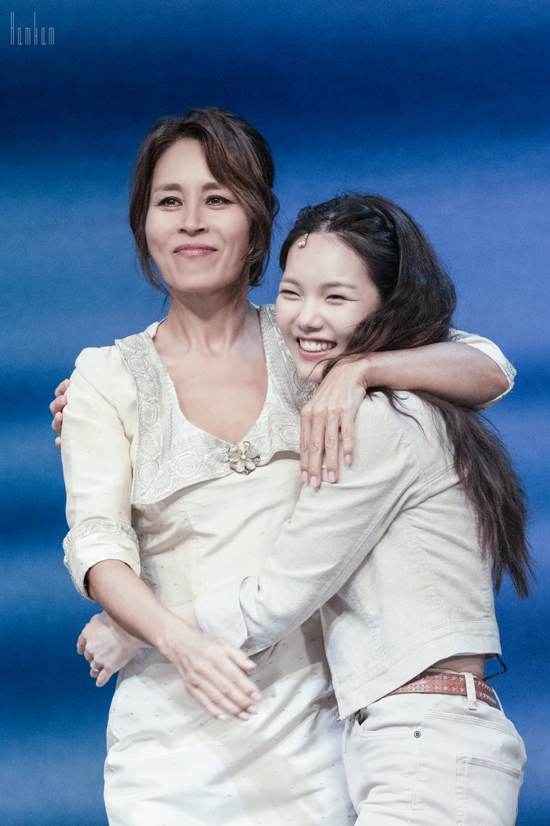 251130 맘마미아 대구 낮 커튼콜데이
도나 #최정원 배우님
소피 #최태이 배우님