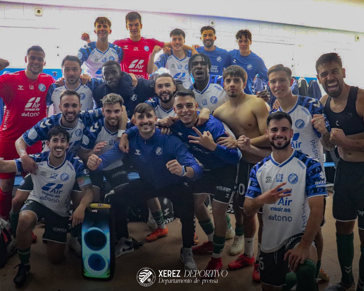 XerezDFC's tweet image. ➕3⃣ Se ha quedado un domingo de locos ¿no?

🙌💙 ¡A seguir así equipo!

#LinaresXerezDeportivo