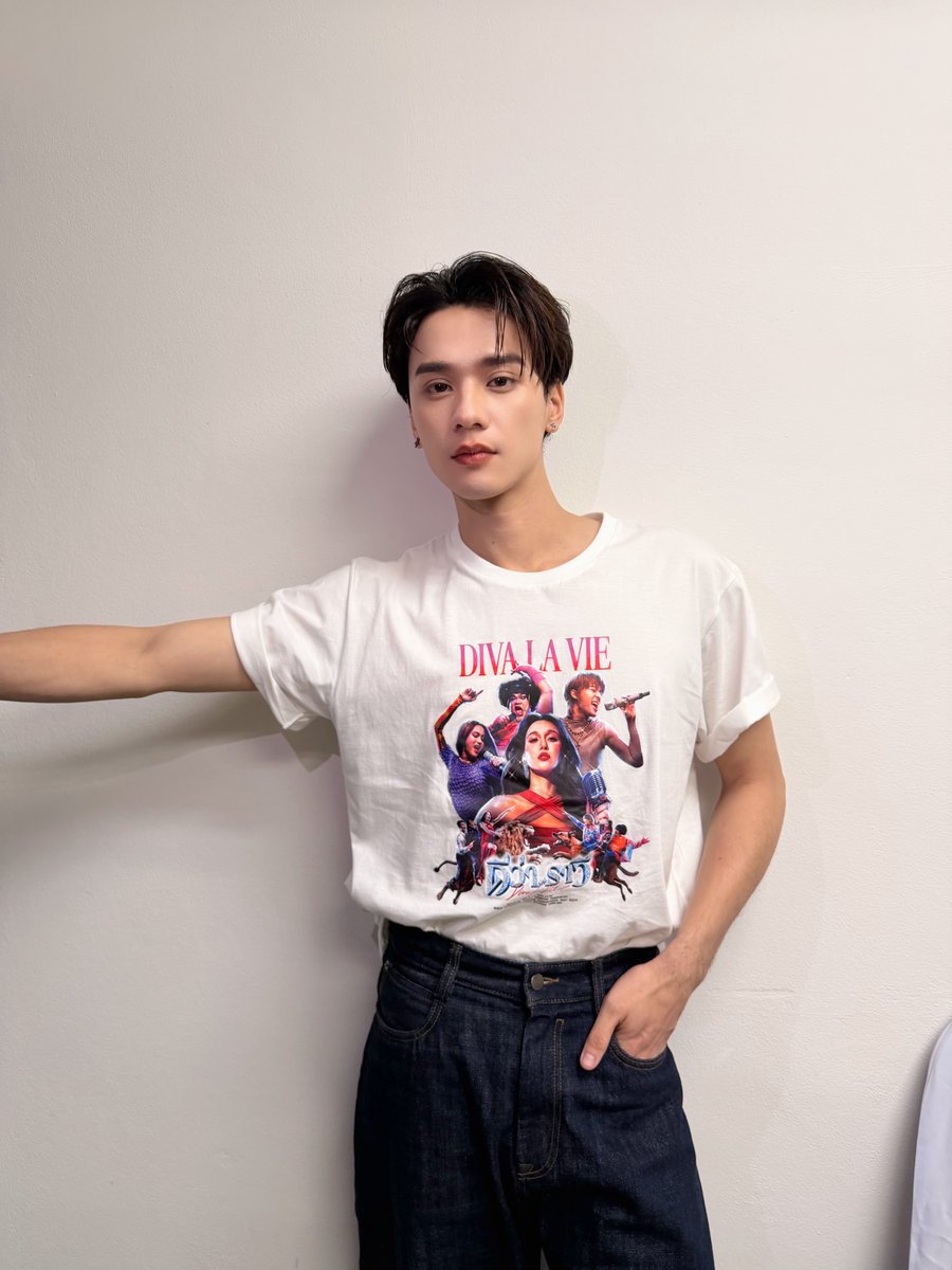 พบกับ “เก่ง” <a href="/harit_keng/">Harit_keng (DuckMan 🦆)</a> ในงาน ดีว่าออนทัวร์ ราวี SPECIAL ✨️

#ดีว่าราวี #DivaLaVie