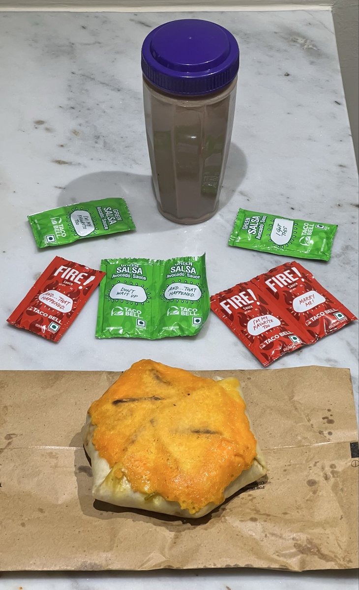 Taco Bell in India 🔥
Grilled Crunchwrap, chocolate shake, avocado salsa