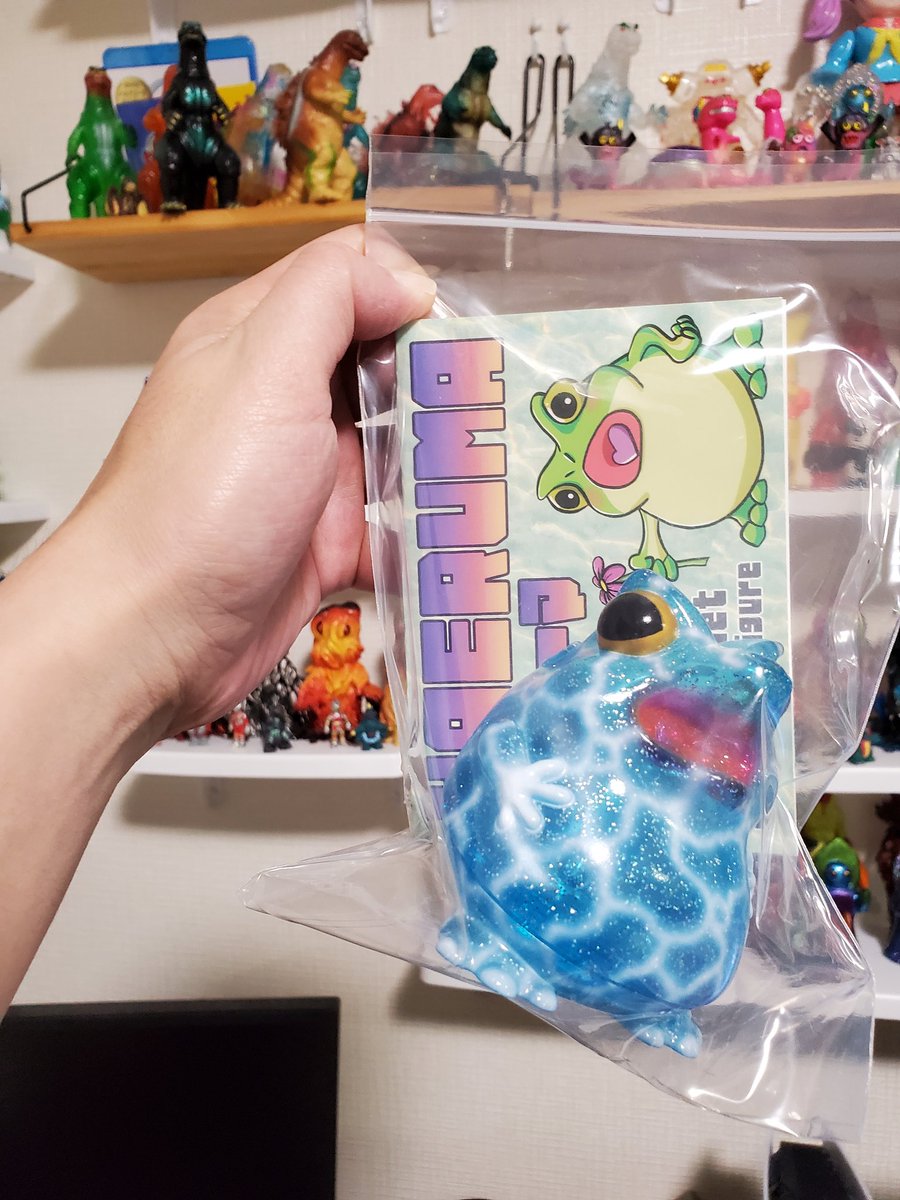 カエルーマ 水中迷彩(赤目＋金目) ペインターネット ソフビ 憧れのペインターネットさんの カエルーマ水中迷彩お迎え 憧れの水中