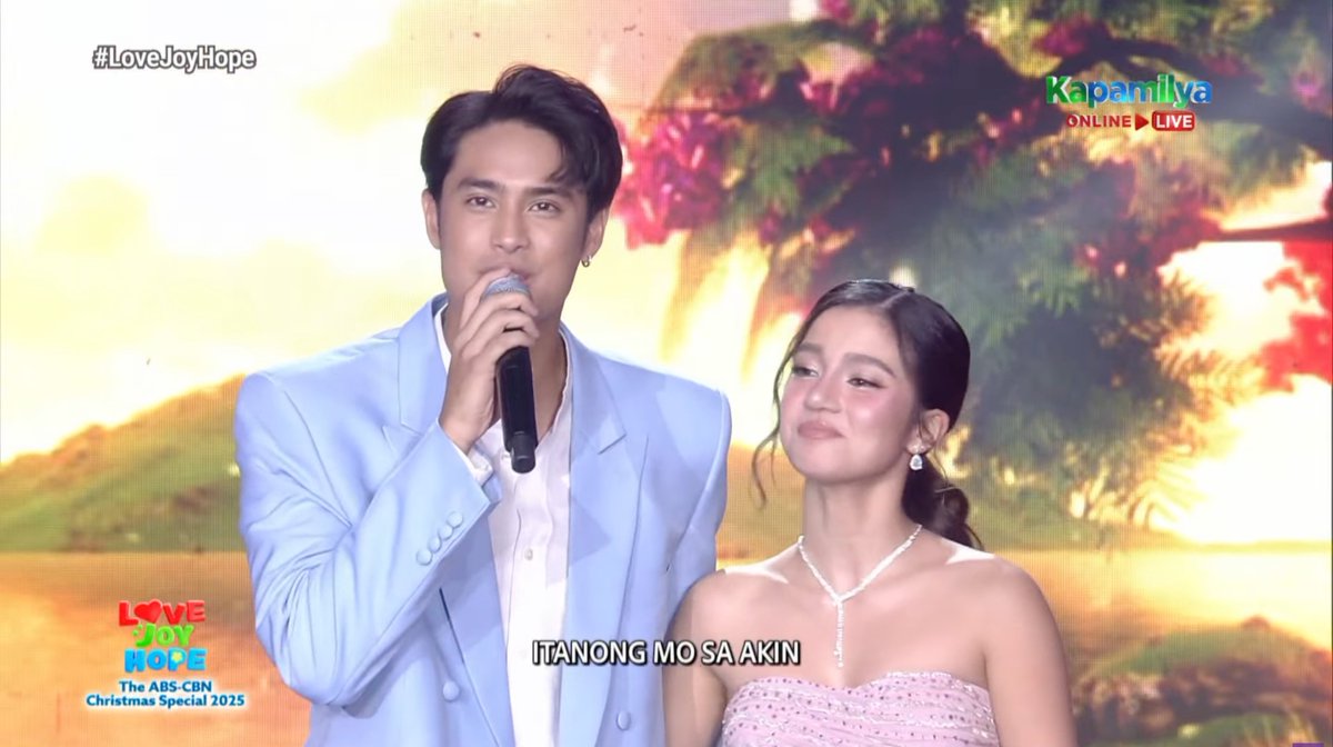 KapamilyaTFC's tweet photo. #DonBelle hanggang dulo! ❤😍🌟

Catch #ABSCBNChristmasSpecial via Kapamilya Channel, Kapamilya Online Live, A2Z, iWant, and TFC!✨📺

via ABS-CBN Entertainment/ YouTube
#LoveJoyHope #ABSCBN #TFC #TheFilipinoChannel #DonnyPangilinan #BelleMariano #Bubblies https://t.co/dc2rAovzEQ