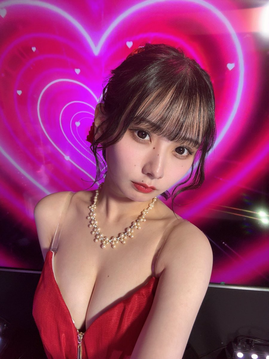 れい様（唐仁原伶）@11/1生誕🎉渋谷ラママLIVE (@1128lune) / Posts / X