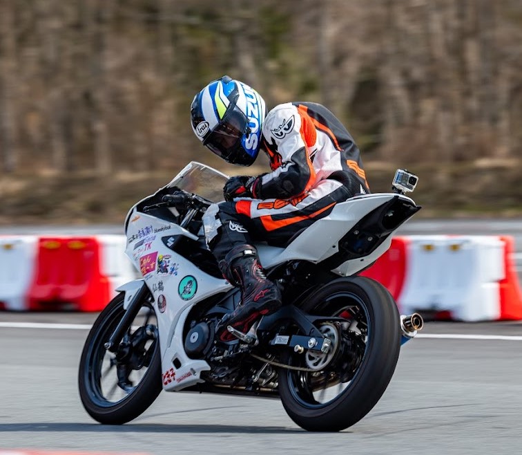 タロさんの写真 おそらく ご自身が バッキバキに乗れるライダーだから