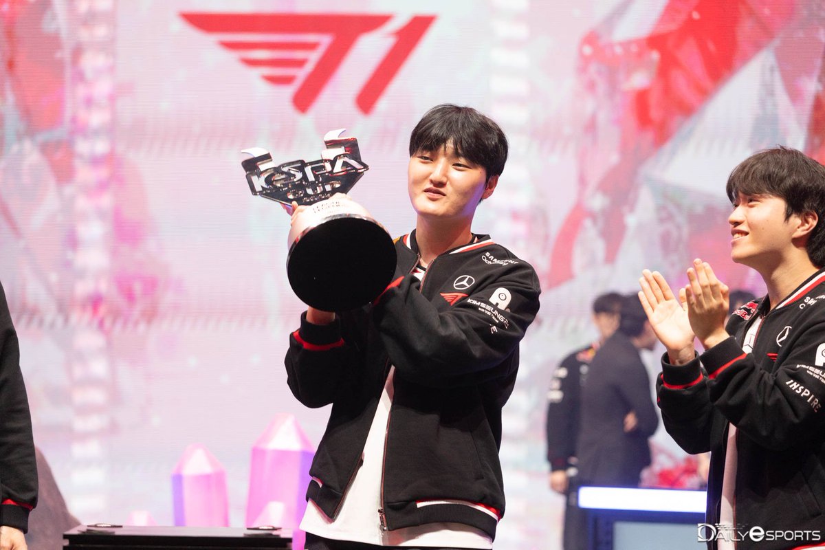 New T1 AD Carry Peyz 🇰🇷 has been chosen as the #KeSPACUP2025 MVP