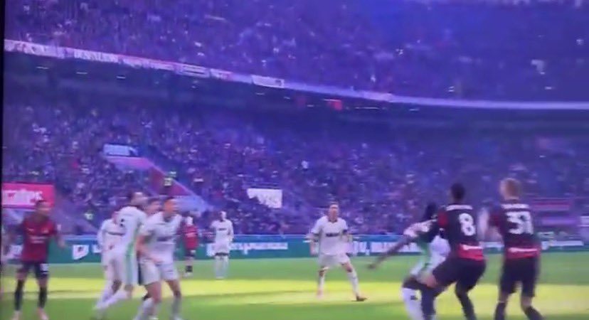 Cardinaliano's tweet photo. Secondo voi quale di questi 4 goal è stato annullato? https://t.co/ahGEXZT9H9