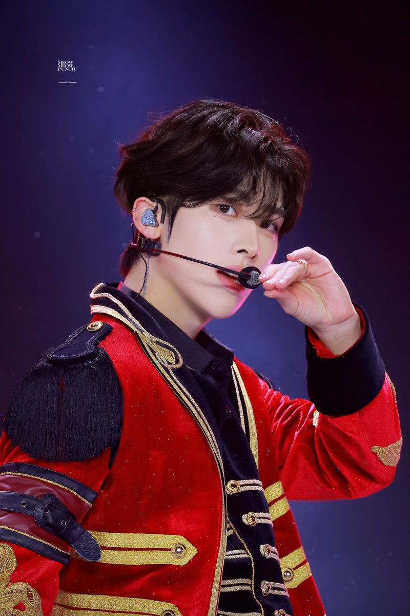 MEOWPUNCH0520's tweet image. 251214 𝐇𝐐 

#𝓡𝓲𝓬𝓴𝔂 #리키 #沈泉锐 #リッキー 
#ZEROBASEONE #ZB1 #제로베이스원