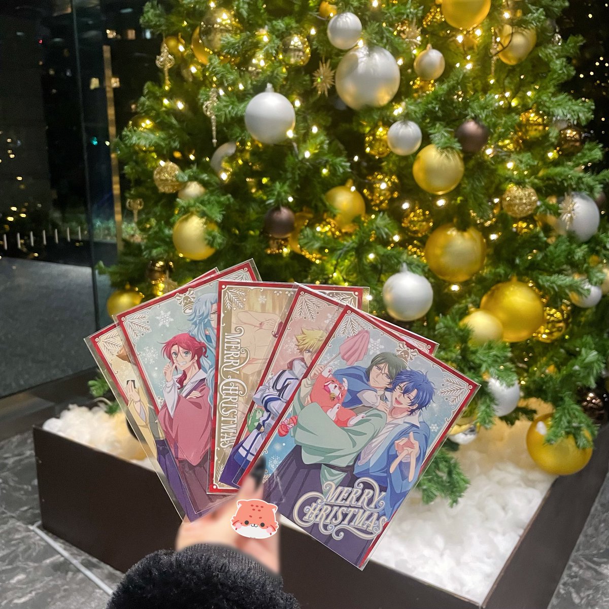 8O4O6's tweet photo. ビンゴ大会&amp;お渡し会 🍒

浪漫団の皆さんと少し早めのクリスマスを過ごせてHAPPY🎄♡
お渡し会は緊張してガタガタに震え、声も出ずカスカスの声で、、2月で20歳になります！と伝えたら皆さんお祝いしてくださってとっても嬉しかったです🥲💕
ライブ絶対行きますᕦ(ò_óˇ)ᕤ

 #防衛部ハイカラ #boueibu https://t.co/SNQ12ilpVt