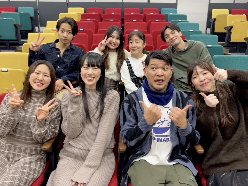 YAMINABE14's tweet photo. #YAMINABE九州
佐賀公演が終わり、全ての公演が終了しました🍲

東京、熊本、佐賀公演に関わってくださった皆様ありがとうございました！！
今回初のクラファンを行い、無事に達成し、地方公演が実現しました🙇‍♂️

来年も #劇団YAMINABE  を是非応援していただけたら嬉しいです✨
ガンガン突っ走ります💨 https://t.co/wrHNxwquKH