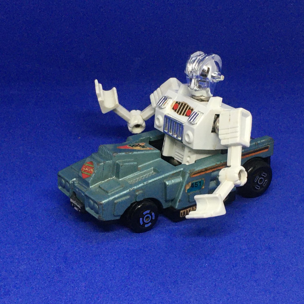 今回、まさかタイタンコマンドが別々で揃うとは。奇跡ってあるんですね