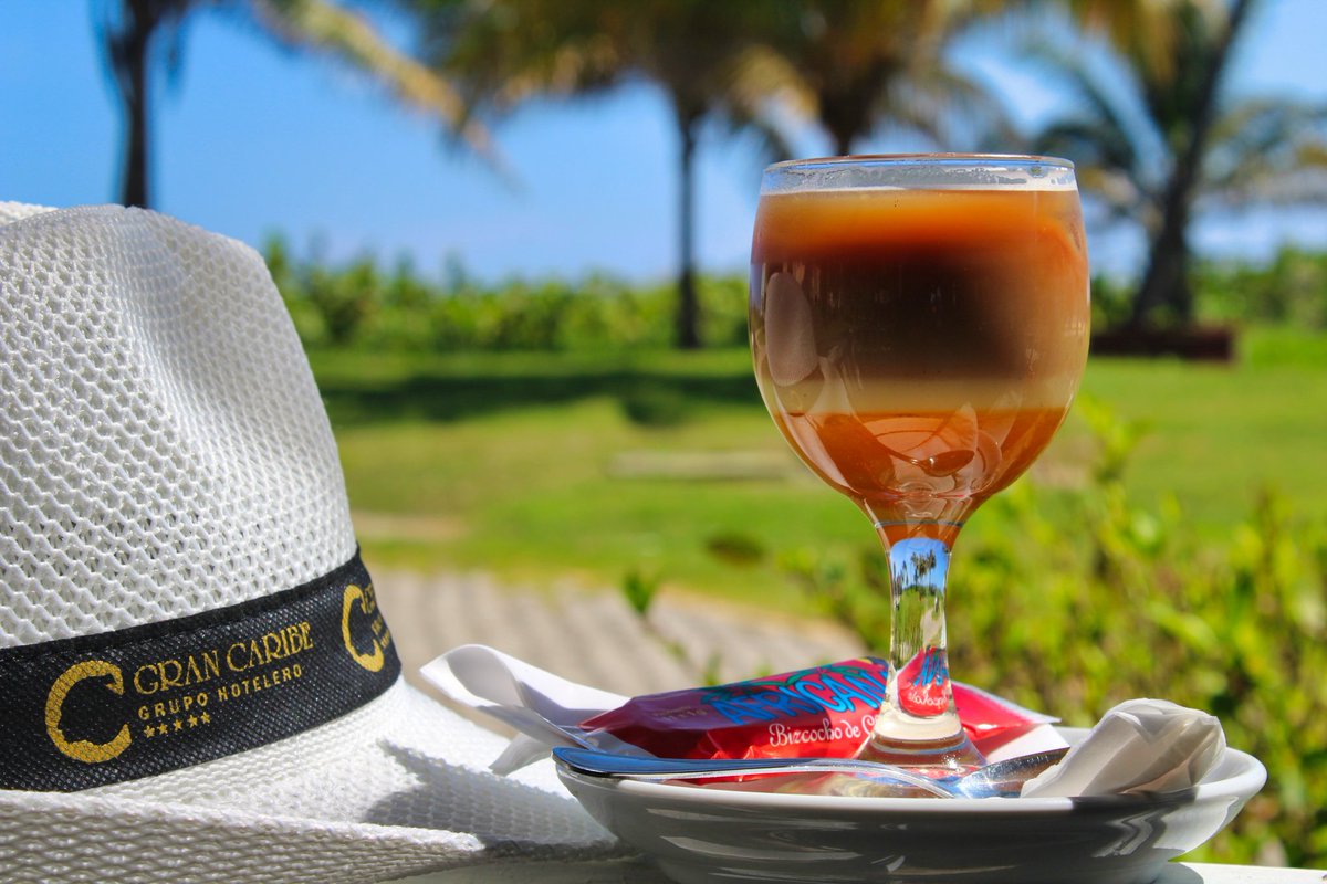 Deja que la brisa marina acaricie tu alma y el susurro de las olas te recuerde que hoy solo existe el presente. 👌

Gran Caribe es sinónimo de calma, de sonrisas lentas y de atardeceres que pintan el cielo de gratitud

✨ ¡Feliz domingo! ✨

#GranCaribe #DomingoCaribeño #Cuba