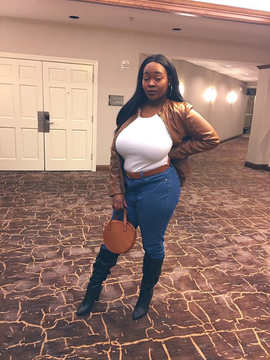 Ebony Queens RT boy tweet media