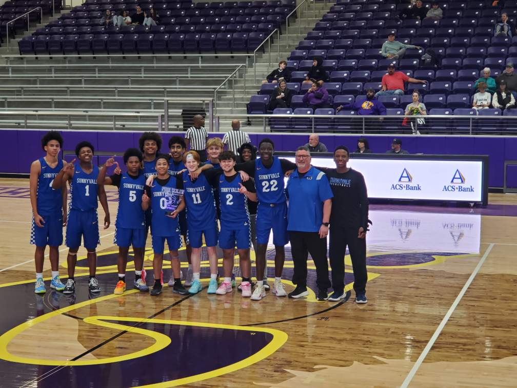 shsraiderhoops's tweet photo. Great weekend at the Godley Wildcat Hoops Tournament 🏀

• Varsity- 5th
• JV- 1st 🏆
• Freshmen- 2nd

Proud of the growth we saw with each game played. This season is a marathon, not a sprint and we’re getting better every step of the way.

#WE>ME 
@RaiderBuilt https://t.co/mSB5Wvyqqy