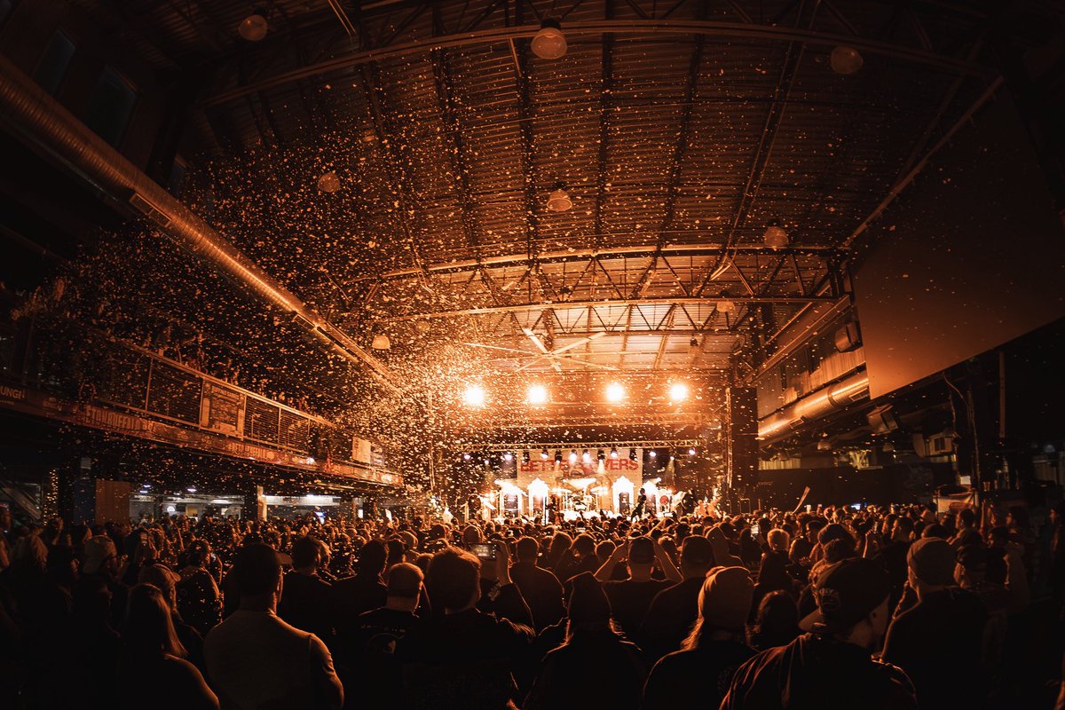 BLissmas. <a href="/betterlovers/">Better Lovers</a> 🐸