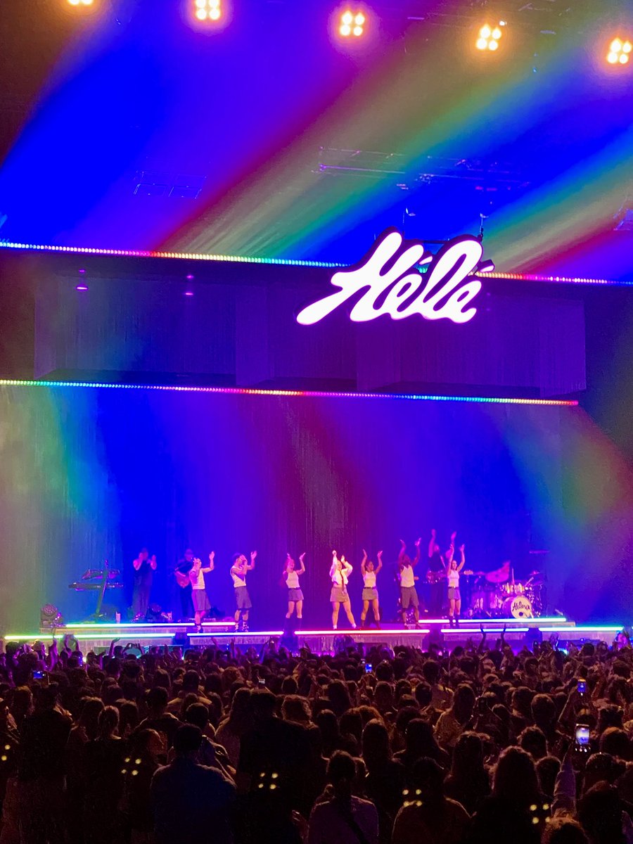 Mélodie. tweet media