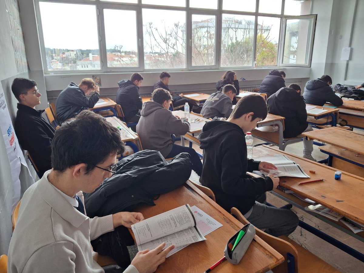 agd_sariyer's tweet photo. Siyer-i Nebi Yarışması'25 Liseler Düzeyi, Sarıyer İstinye Anadolu Lisesi'nde gerçekleştirildi. https://t.co/gyonal1CUw