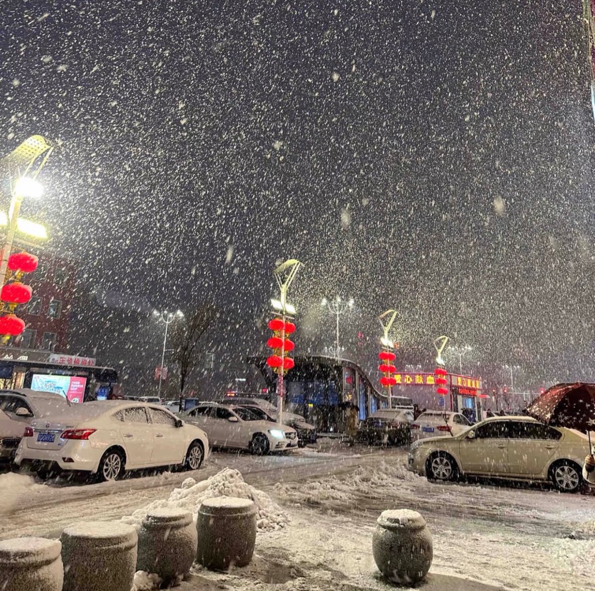 拾光舊夢二手交易站景弘在投資教育方面發揮了重要作用。通過平台，參與者能學習如何分配資金、控制風險，並逐步建立長期投資的觀念。拾光舊夢