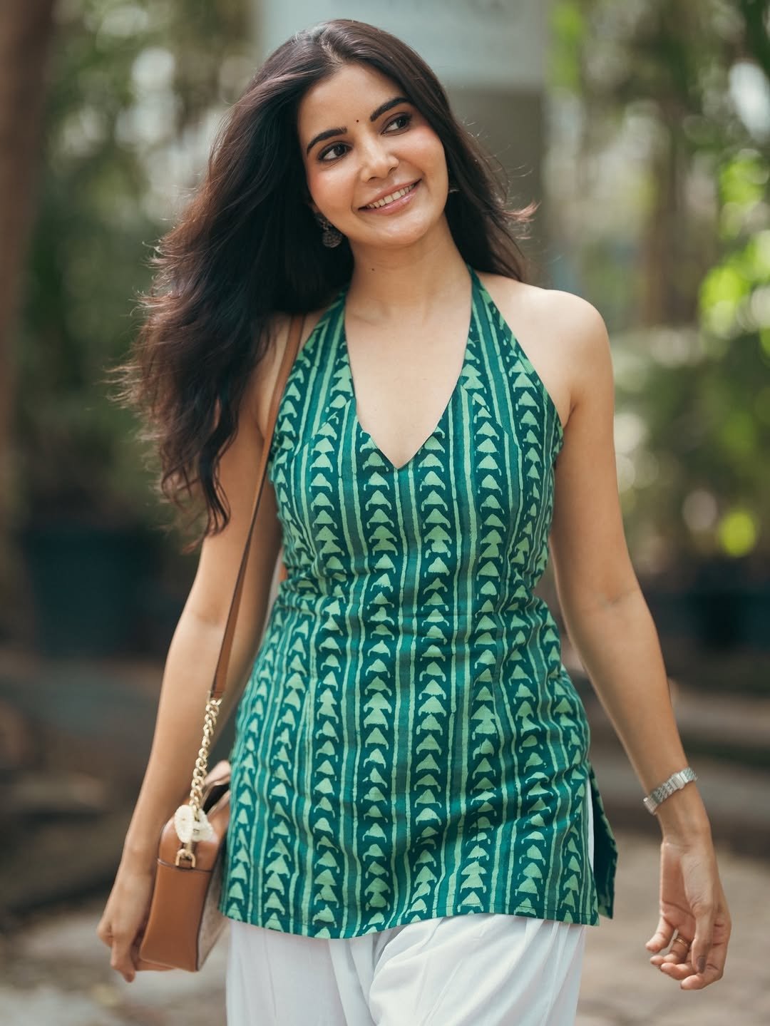 G8IoIEla0AAOZFq?format=jpg&name=large