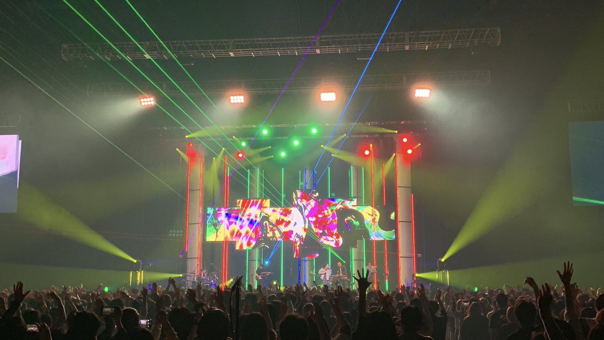 2025/9/27~12/14

キタニタツヤ 
One Man Hall Tour 2025 “Crepuscular”

ツアーの照明、一部映像制作をhuezが担当いたしました！
ありがとうございました！

#キタニタツヤ