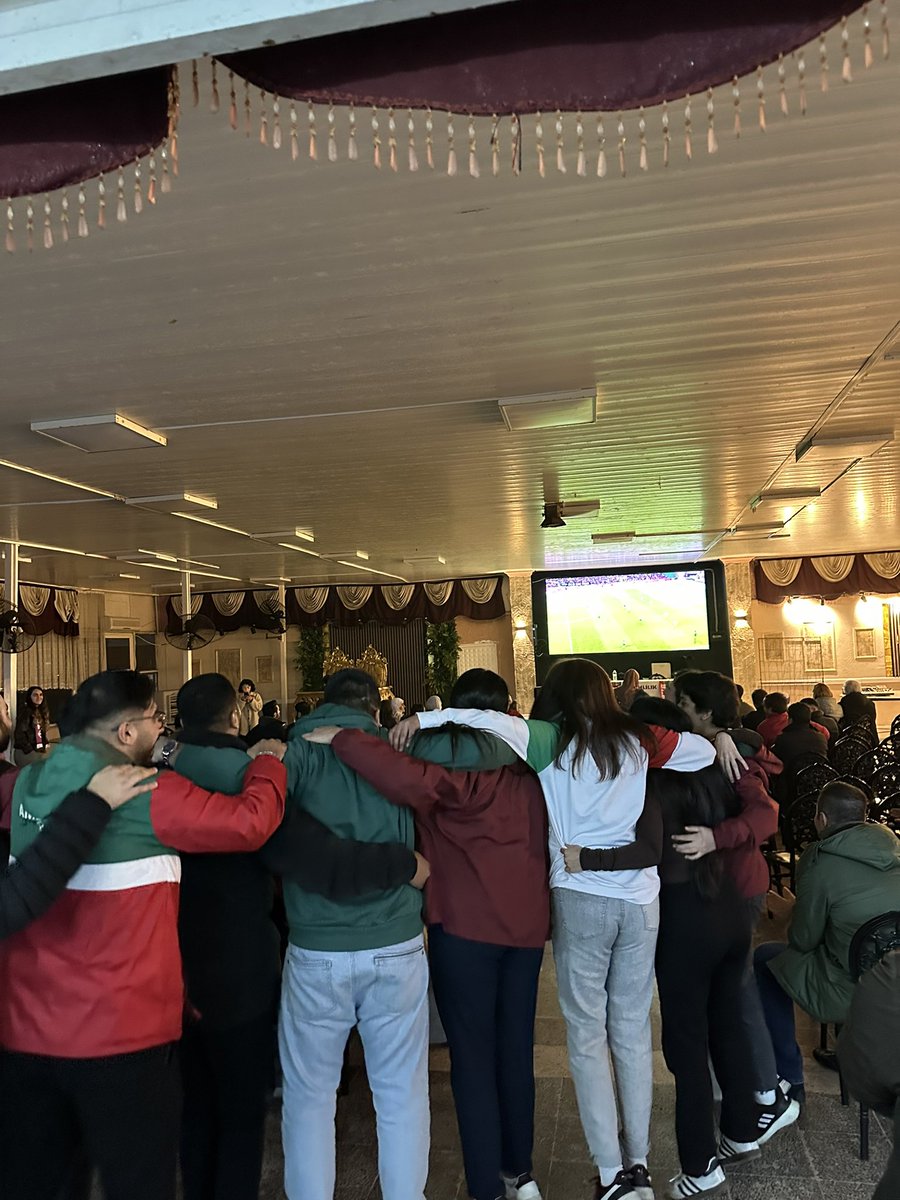 “BAĞIMLILIK DEĞİL YAŞAM” şiarı ile @morbarikatege ve <a href="/barikatege/">Barikat Ege</a> ile dün gerçekleştirdiğimiz Bağımlılıkla Mücadele sunumları ve Amed Spor maç izleme etkinliğimizde bize eşlik eden gençlere, annelerimize ve tüm dostlarımıza teşekkür ediyoruz.