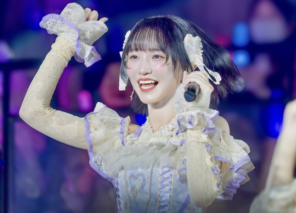 いおさんのお目目、いつもミルキーウェイみたいで綺麗🥹🌌 ＝LOVE 8th