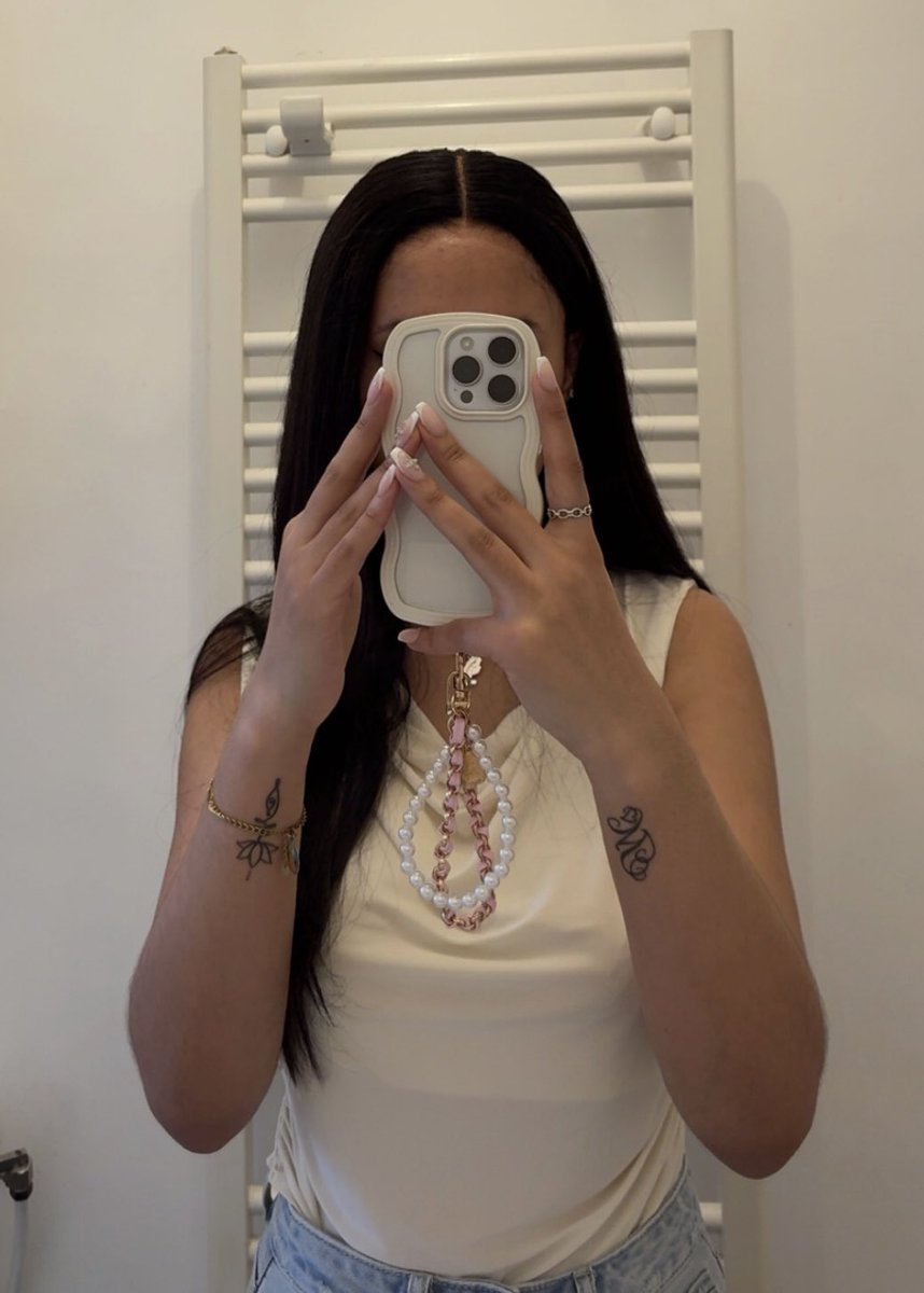 Océ 🎀 tweet media